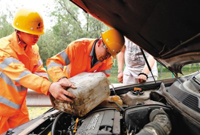 广东剑阁道路救援